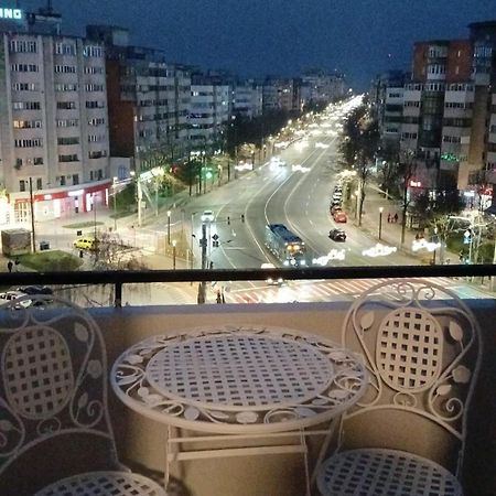 Hellen'S Ultracentral Apartament Buzău Exterior foto
